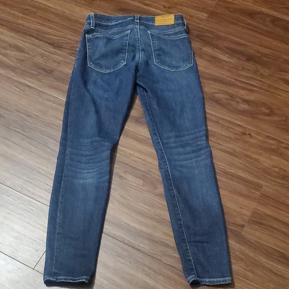 Lucky Brand Medium Blue Skinny Jeans - Picture 5 of 5